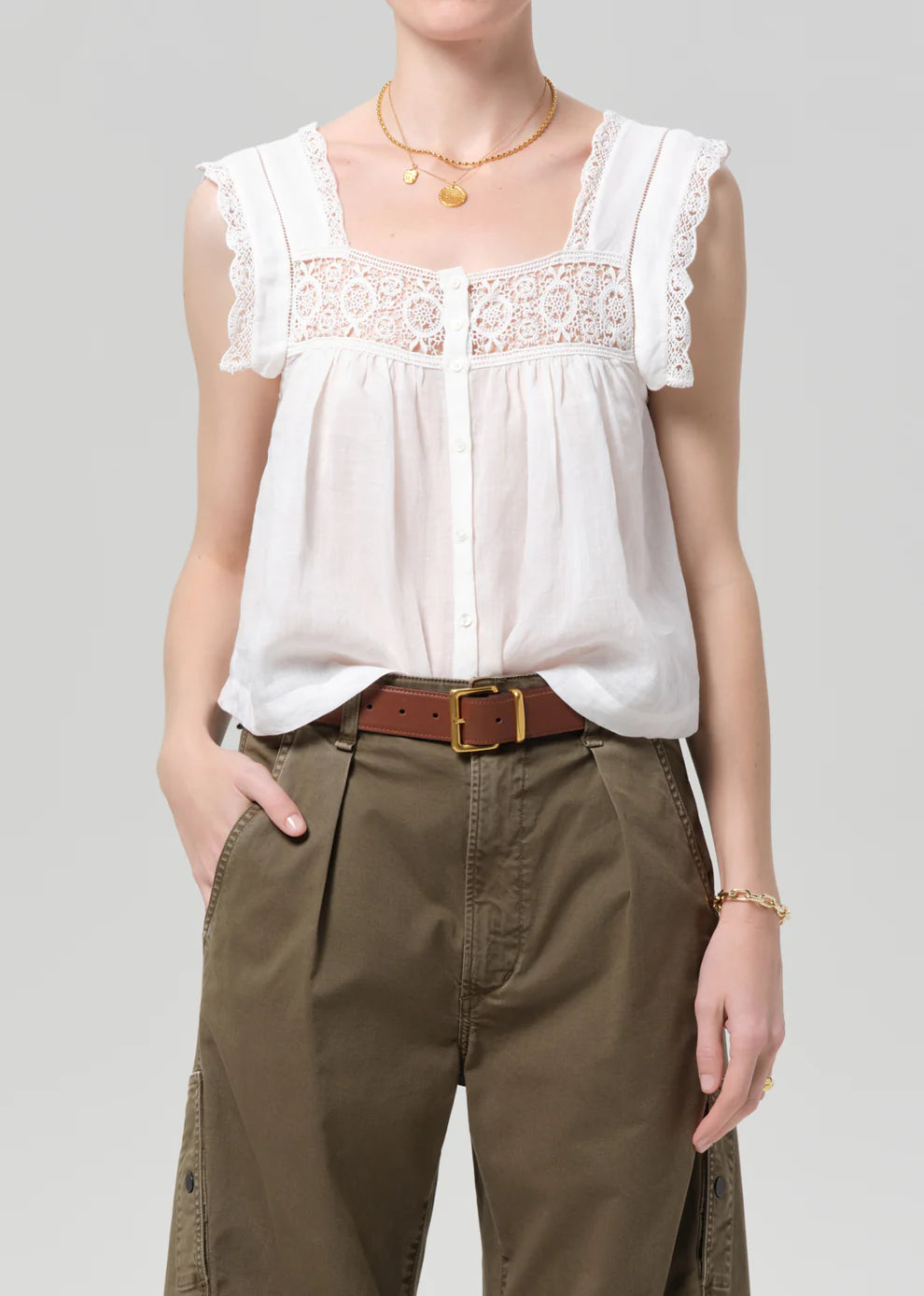 TOP - WHITE