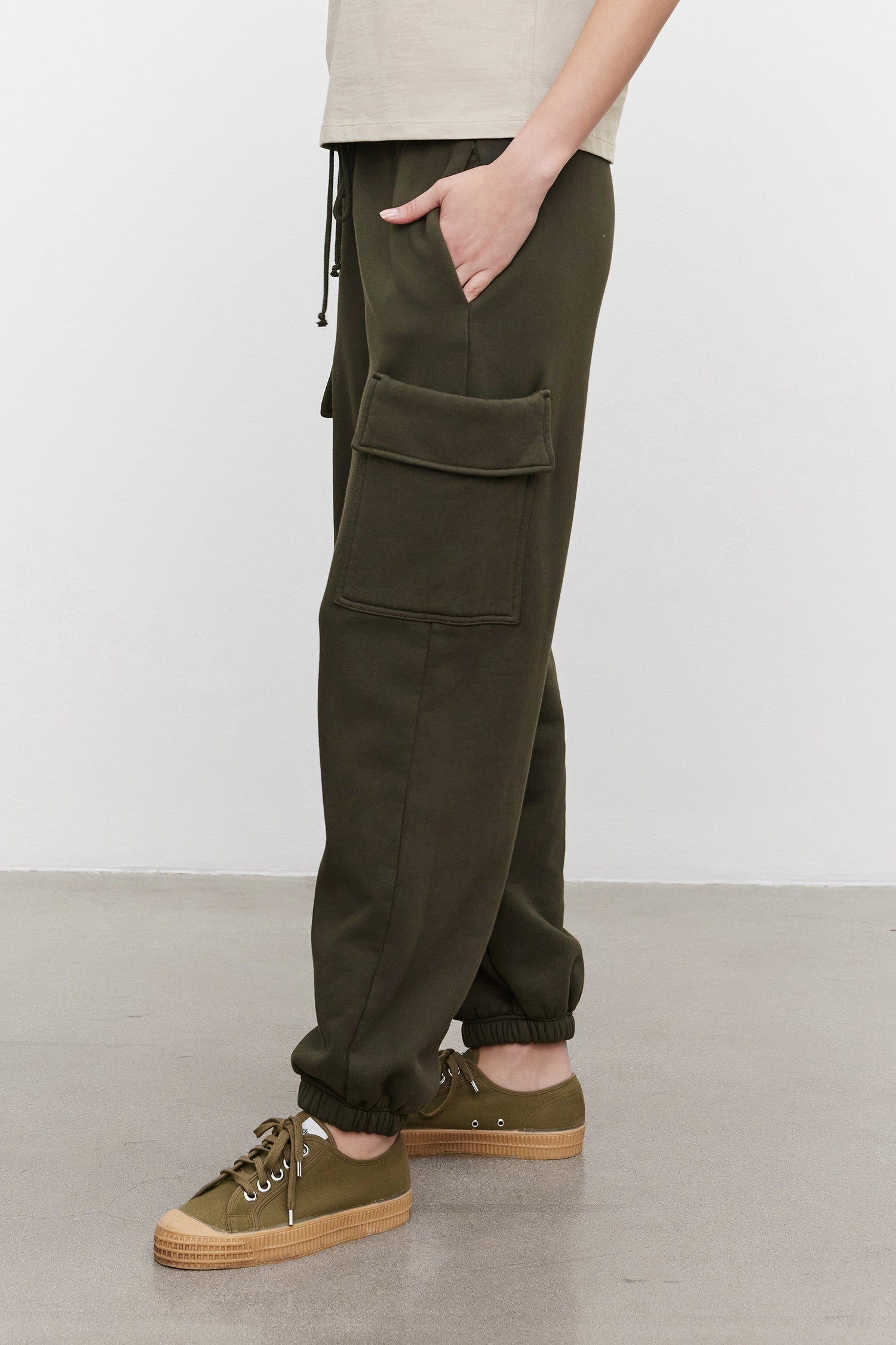 FLEECE CARGO PANT